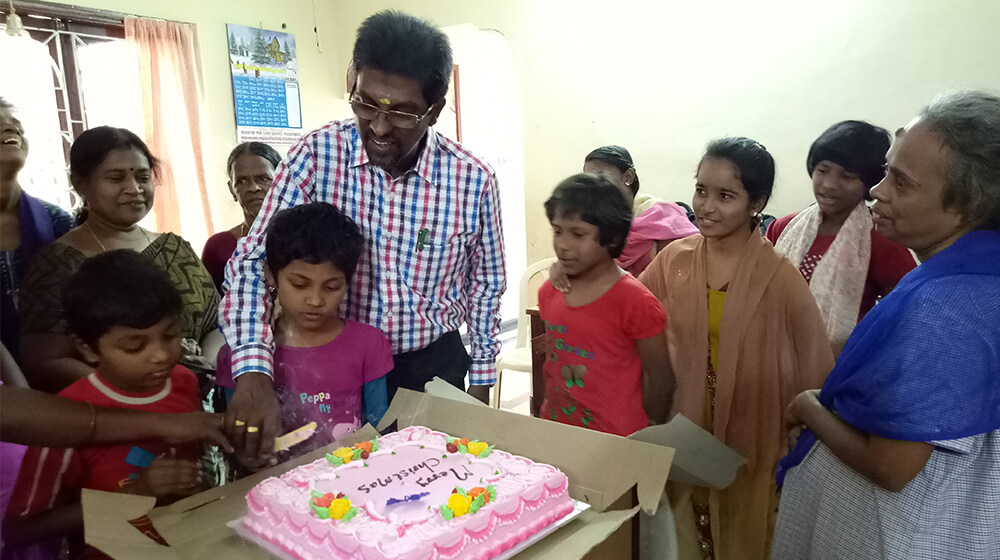 Christmas Celebrations, 24 Dec 2016