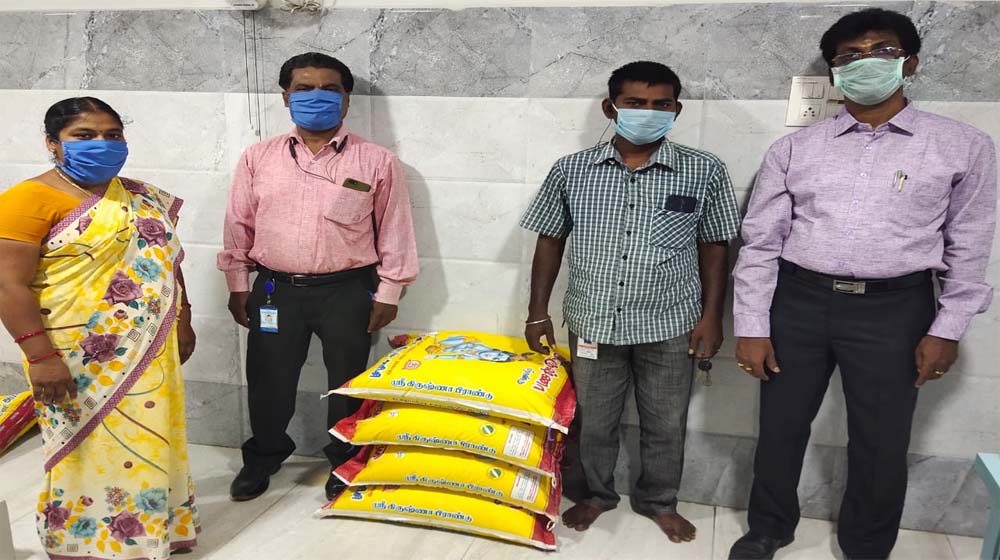 DONATION – RICE BAGS – SHELTER HOME FOR HIV