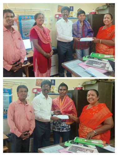 SCHOOL TOPPERS AWARD
